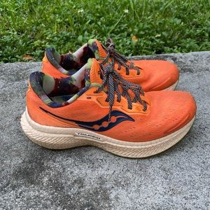 Saucony Triumph 19 Women’s Running Shoes